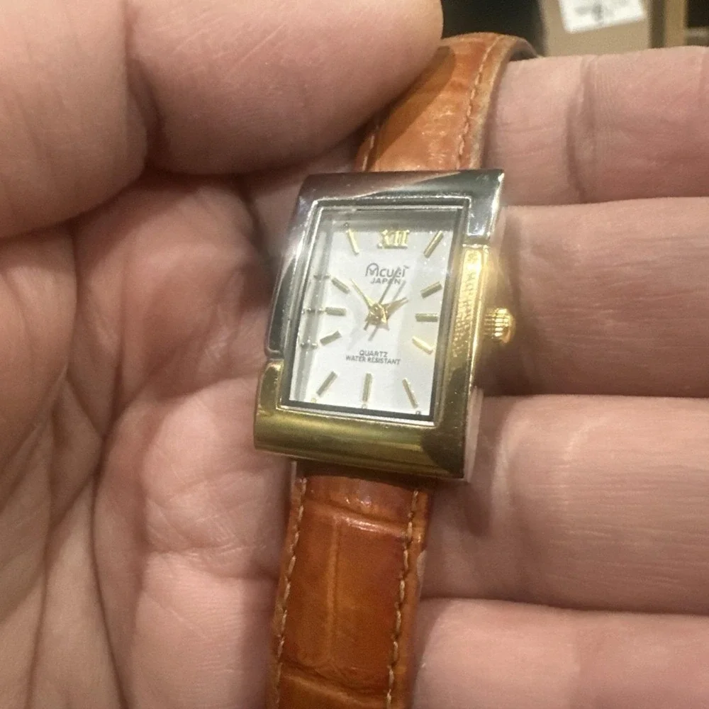 Working VTG ACUET Two‎ Tone Face Ladies Watch Brown Band New Battery 21mm Fit 7